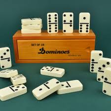 DOMINO